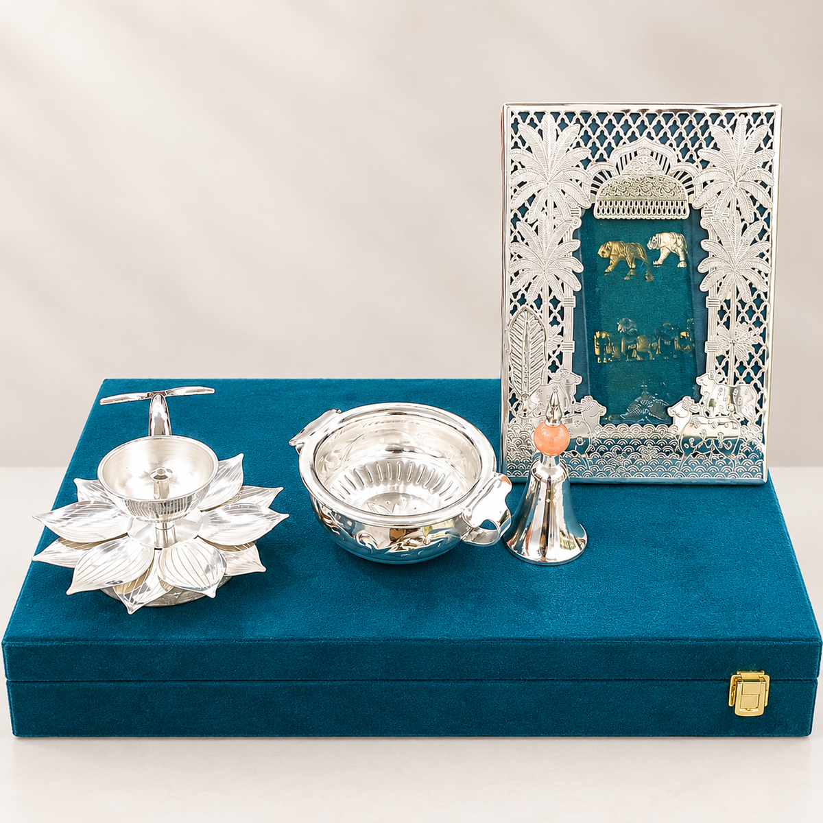 Silver Plated Premium Pooja Set with Lotus Diya, Urli Bowl & Decorative Frame – 9.7 × 6 cm, 2000 g