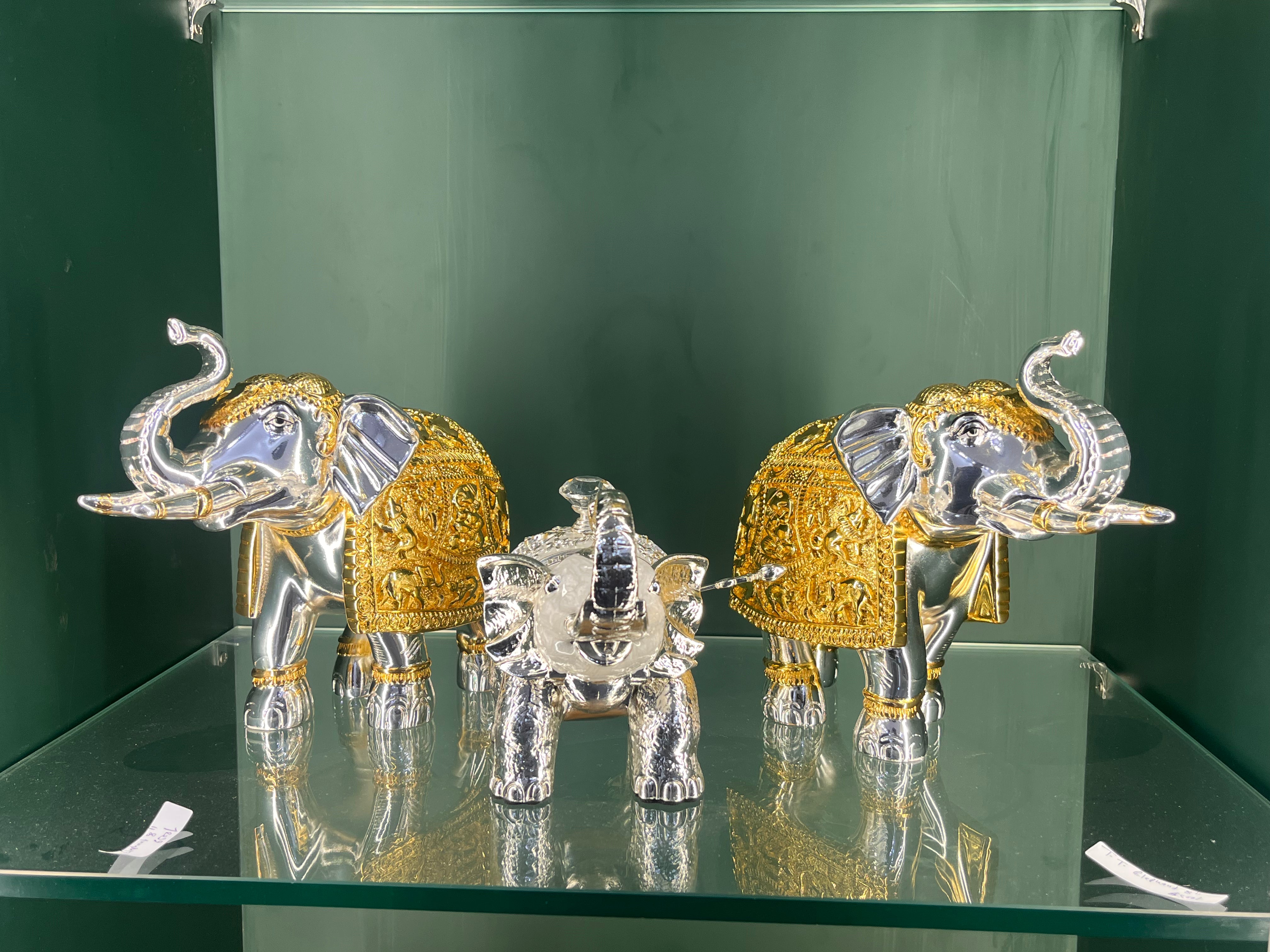 Metallic Gold & Silver Coated Decorative, Royal Animal Figurine, Showpiece for Home Decor, Office Table & Gifting