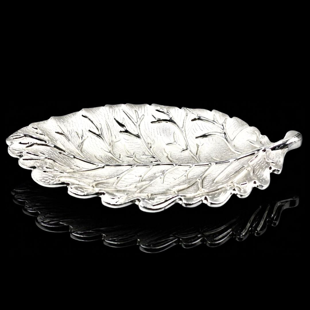 Silver Plated Leaf Shaped Decorative Platter Set of 2 | Luxury Leaf Tray for Home Decor, Table Decor & Gifting